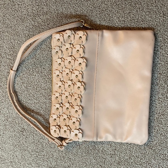 Pale Pink Floral Embodied 3-n-1 purse - Picture 4 of 11